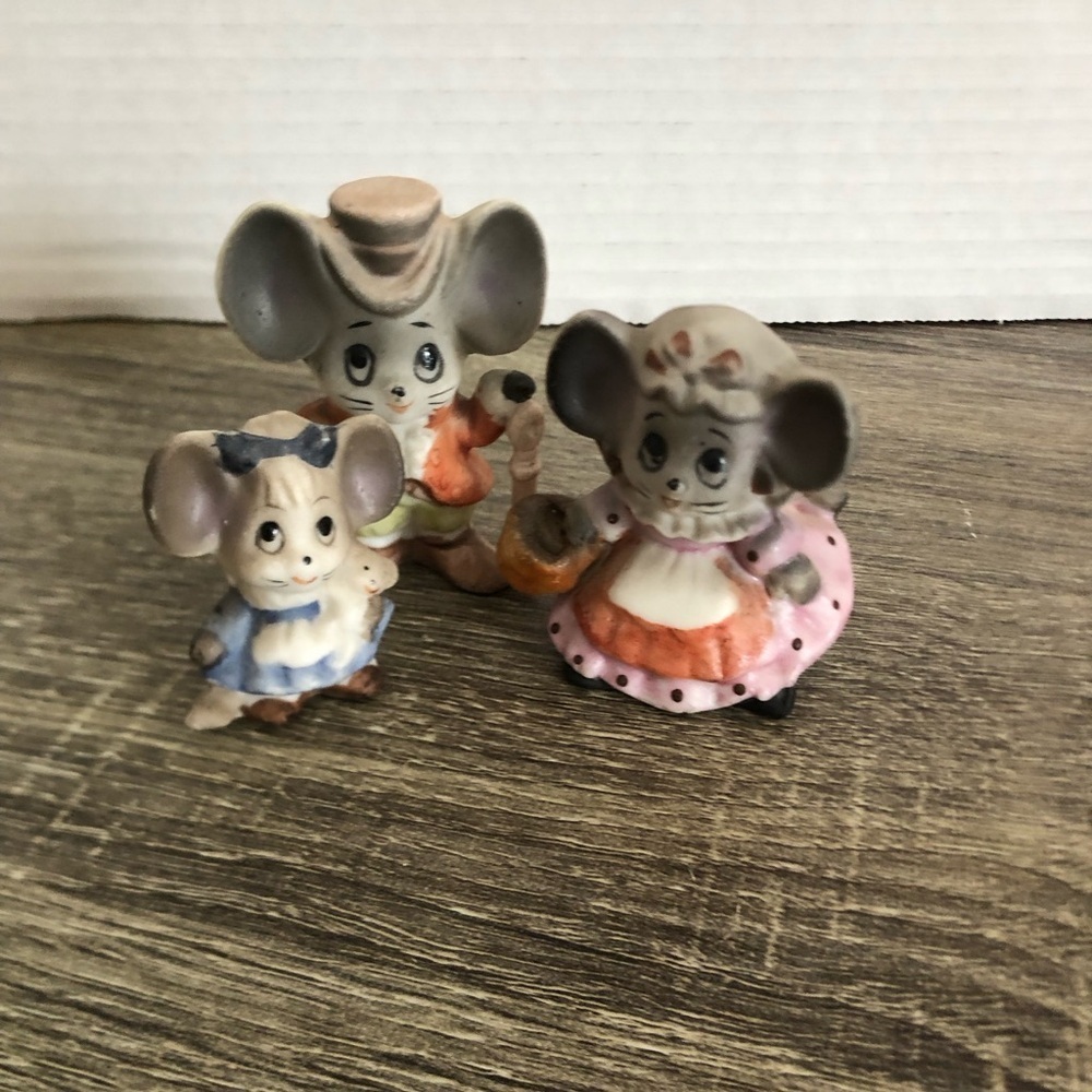 Vtg Ceramic Mice Family